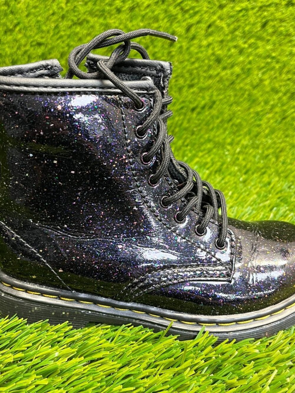 Dr. Martens 1460 Girls Size 10C Black Classic‎ Side Zip Ankle Combat Boots
